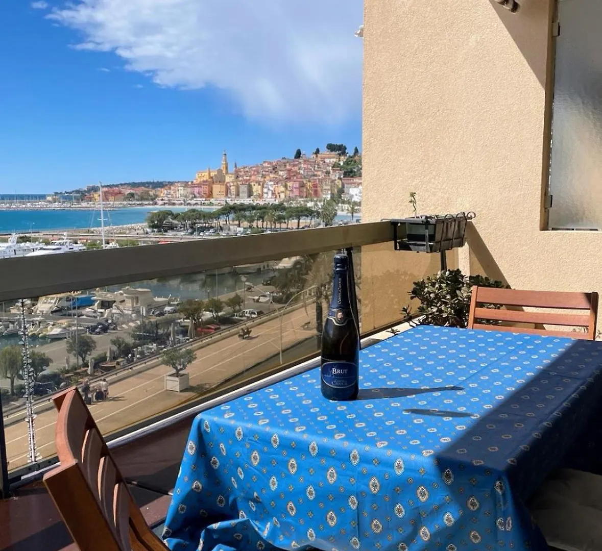 Alloggio Fronte Mare Vista Bellissima Mentone Garavan 0*, マントン フランス